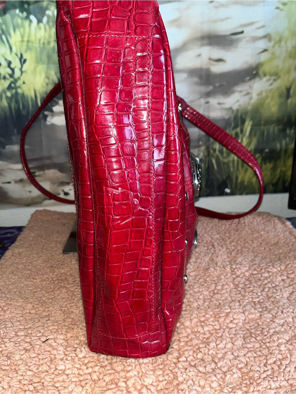 Kathy Van Zeeland Red Faux Crocodile Leather Shoulder Bag - Picture 4 of 11